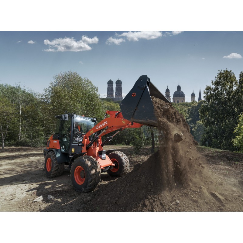 KUBOTA R090 KUBOTA R090