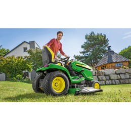 John Deere X590
